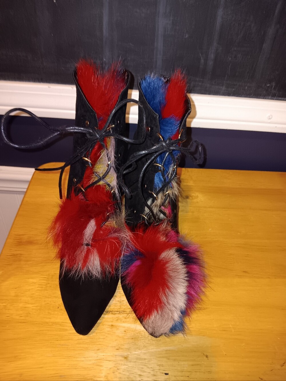 Azalea Wang Black Lace-Up Ankle Boots with Multicolor Faux Fur Trim Size 8